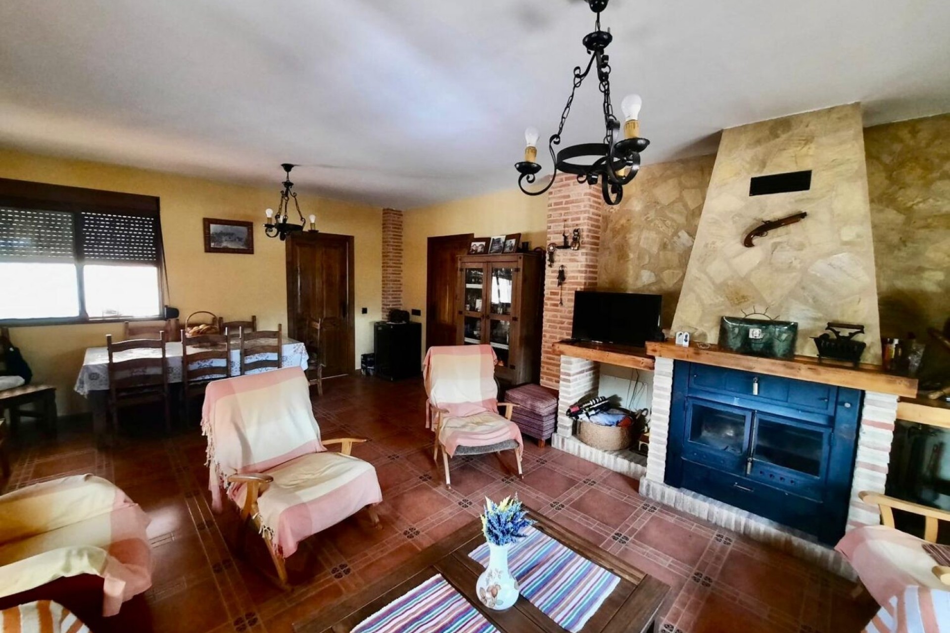 Resale - Finca -
Fortuna