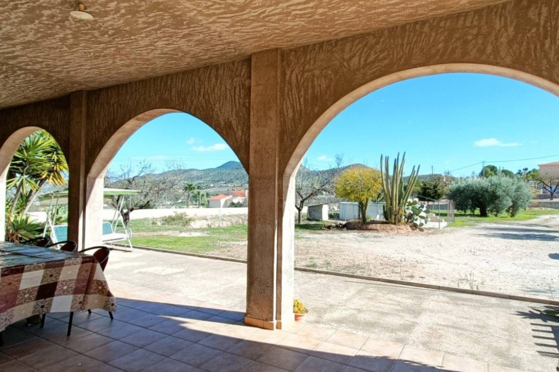 Resale - Finca -
Hondón de los Fráiles