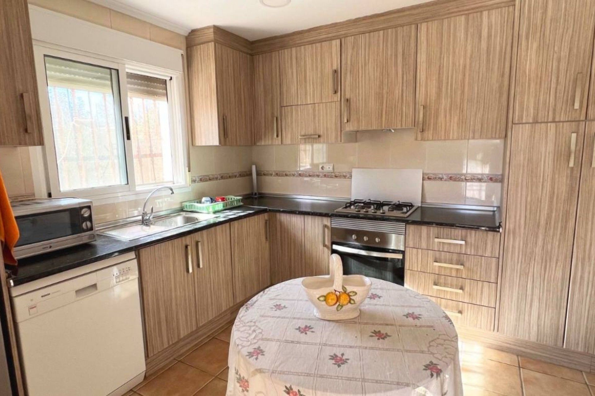 Resale - Finca -
Hondón de los Fráiles