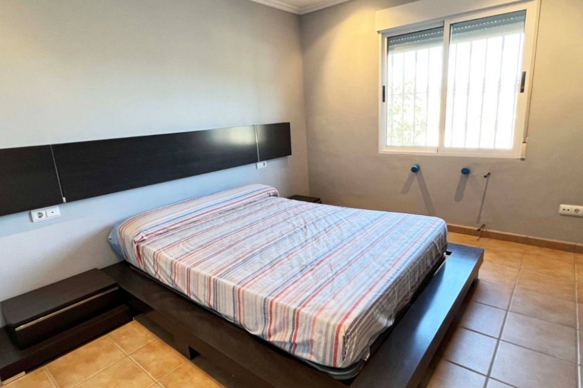 Resale - Finca -
Hondón de los Fráiles