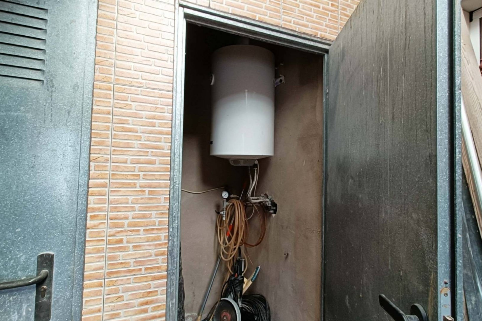 Resale - Finca -
Hondón de los Fráiles