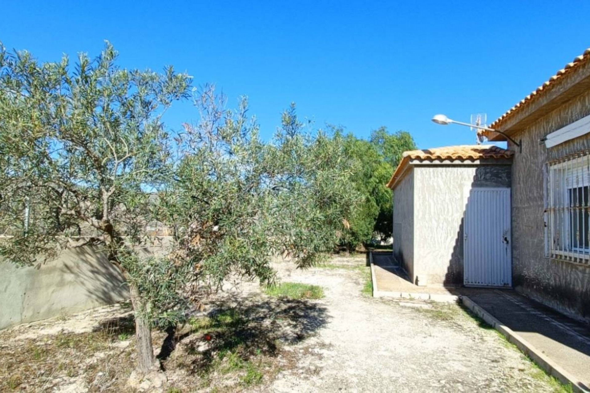 Resale - Finca -
Hondón de los Fráiles