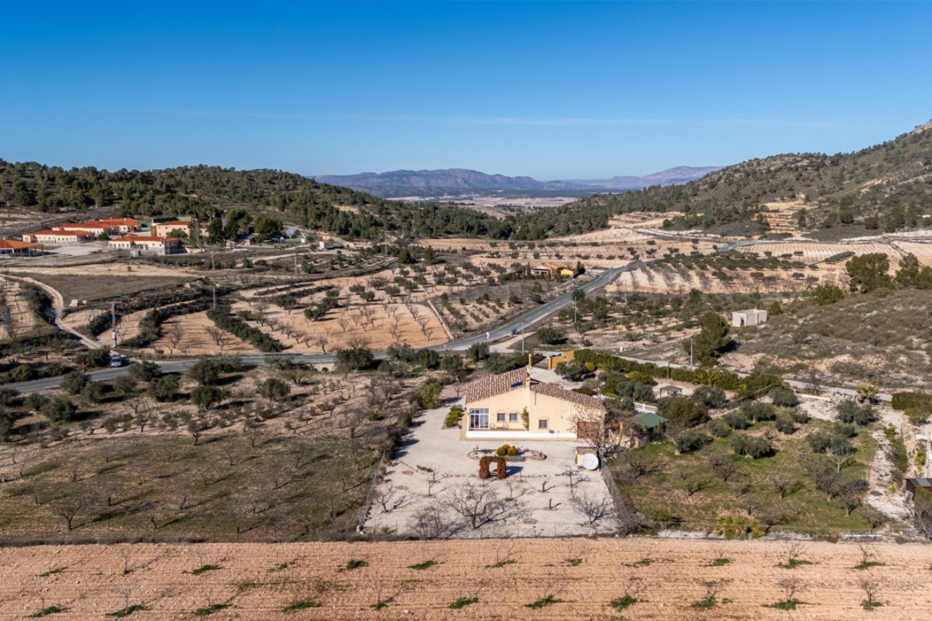 Resale - Finca -
La Zarza