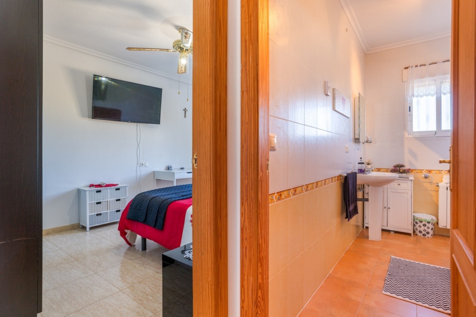 Resale - Finca -
La Zarza