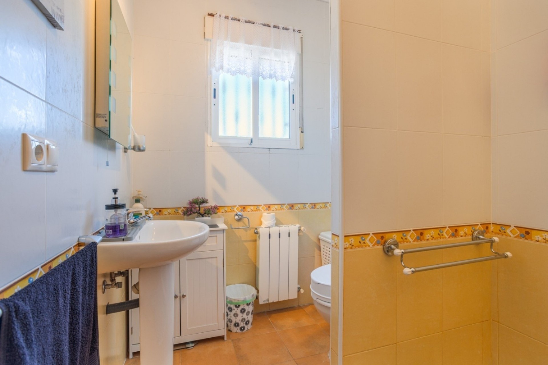 Resale - Finca -
La Zarza