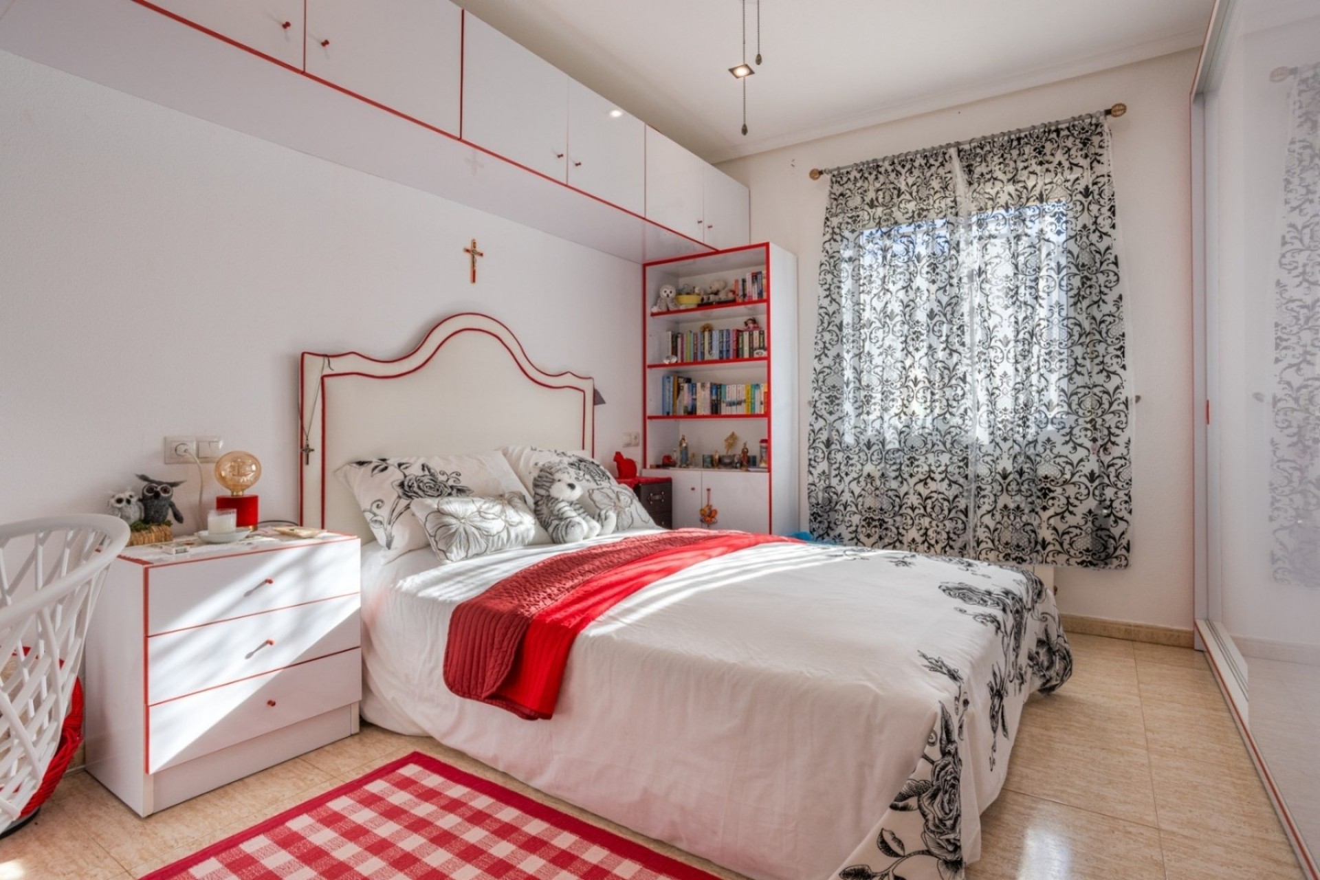 Resale - Finca -
La Zarza