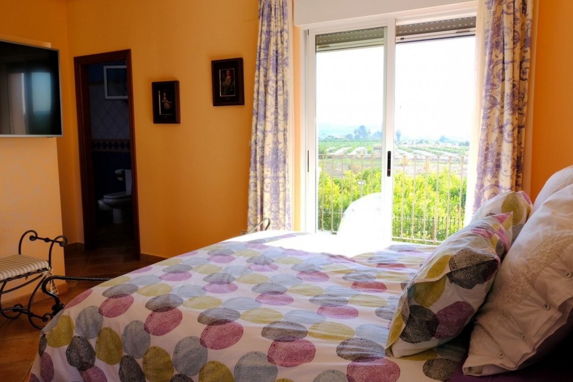 Resale - Finca -
Orihuela