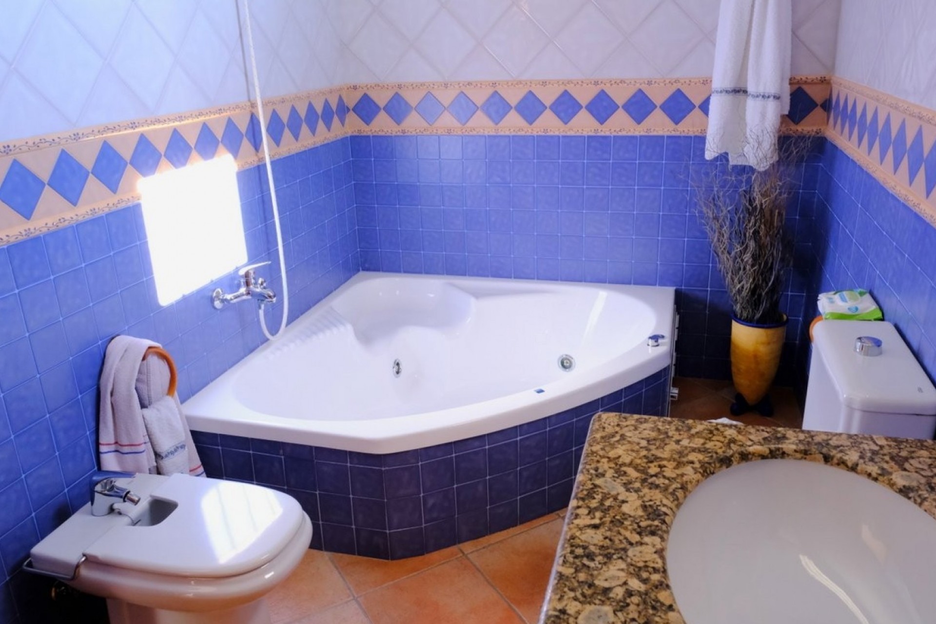 Resale - Finca -
Orihuela