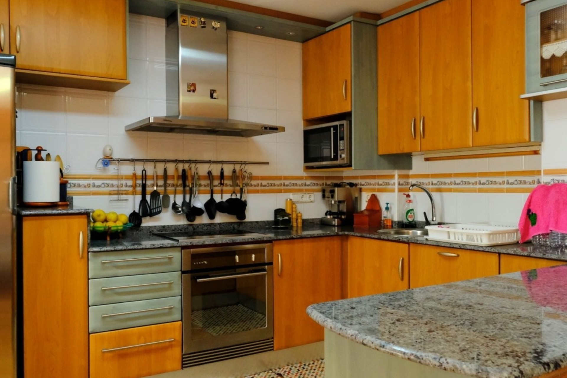 Resale - Finca -
Orihuela