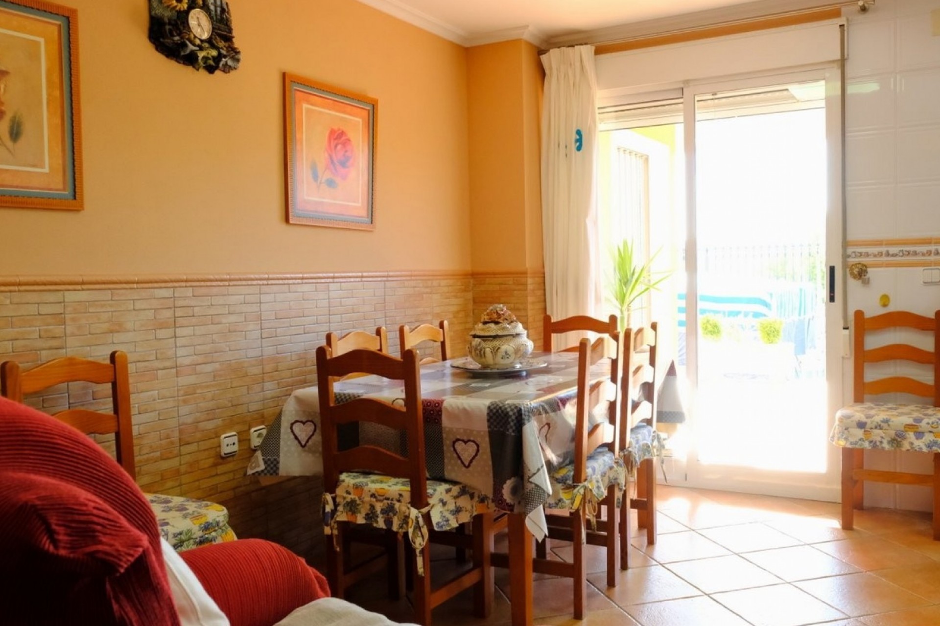 Resale - Finca -
Orihuela