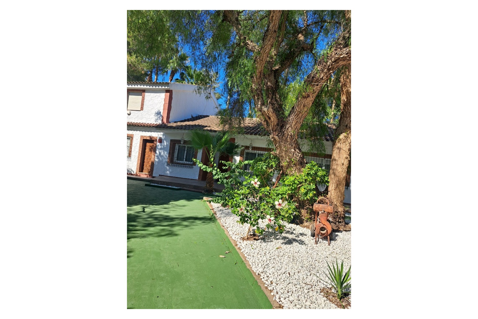 Resale - Finca -
Orihuela