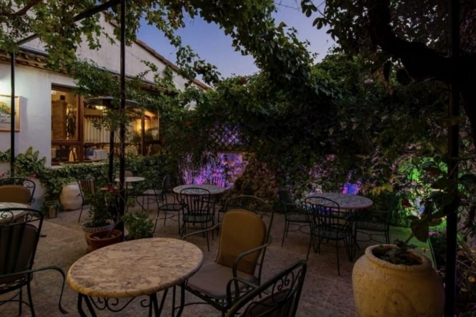 Resale - Hotel -
Alcoy