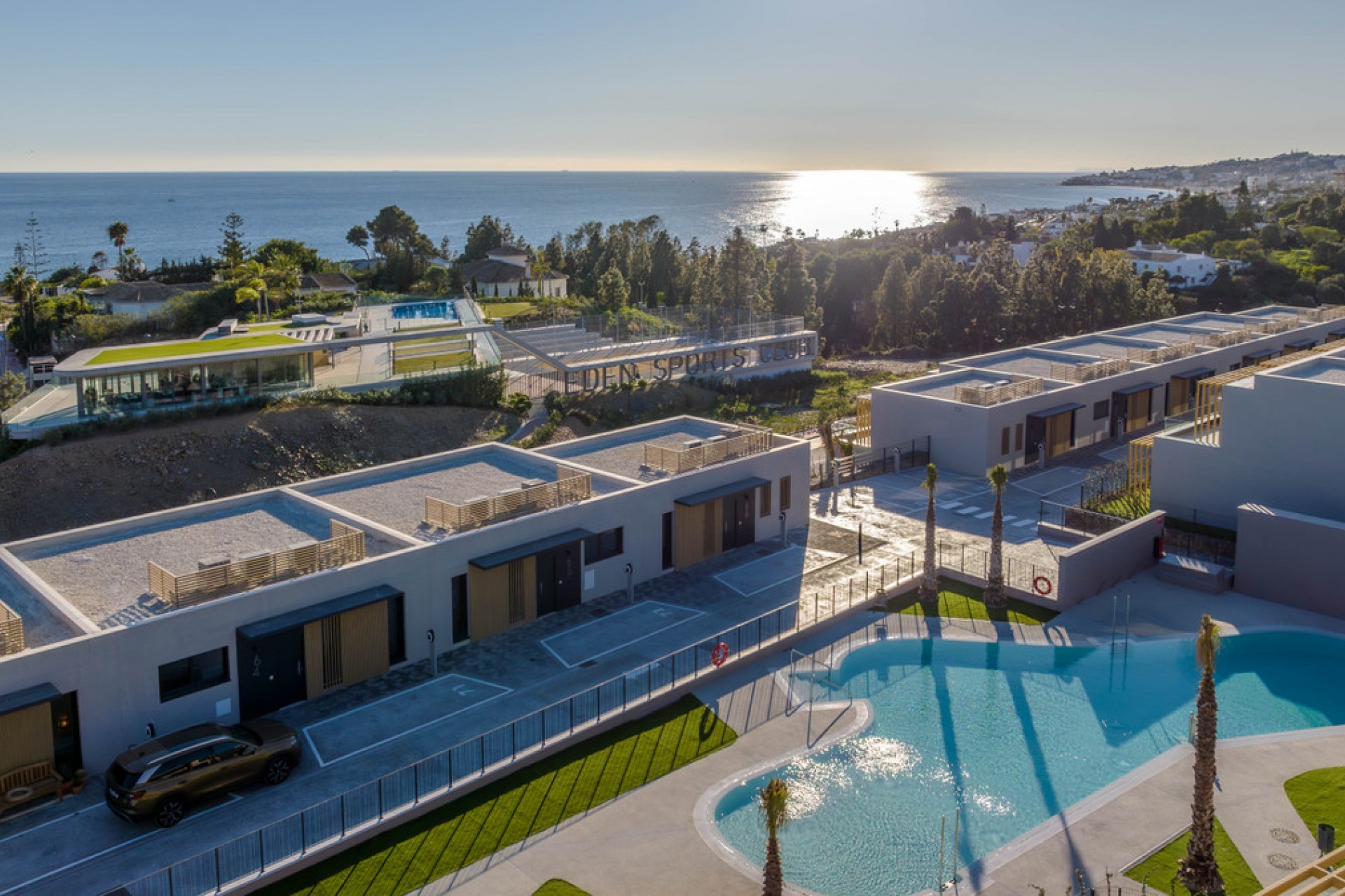 Resale - House -
El Chaparral