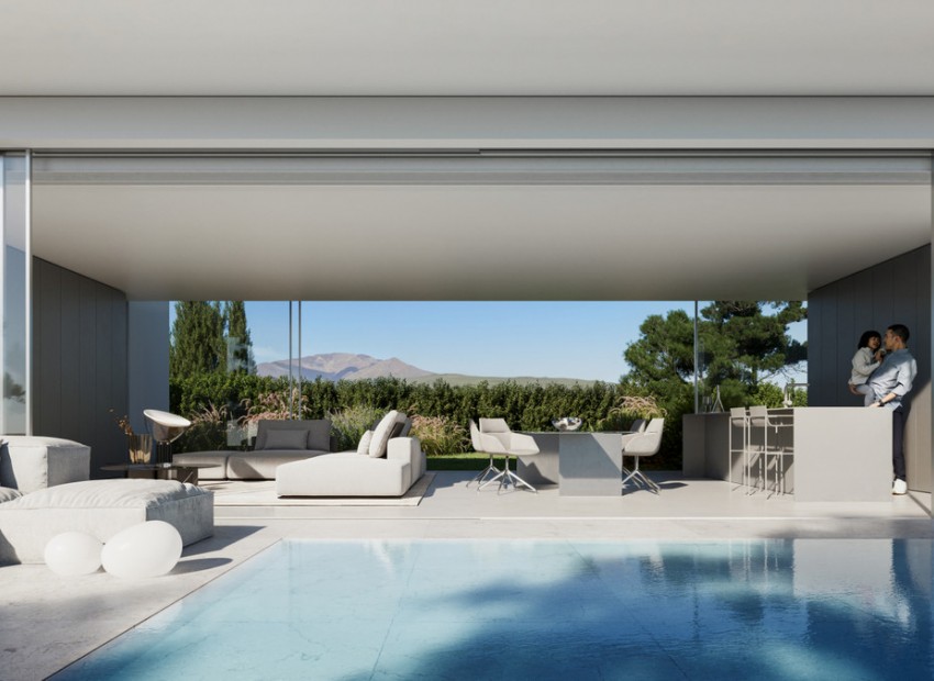 Resale - House -
Estepona