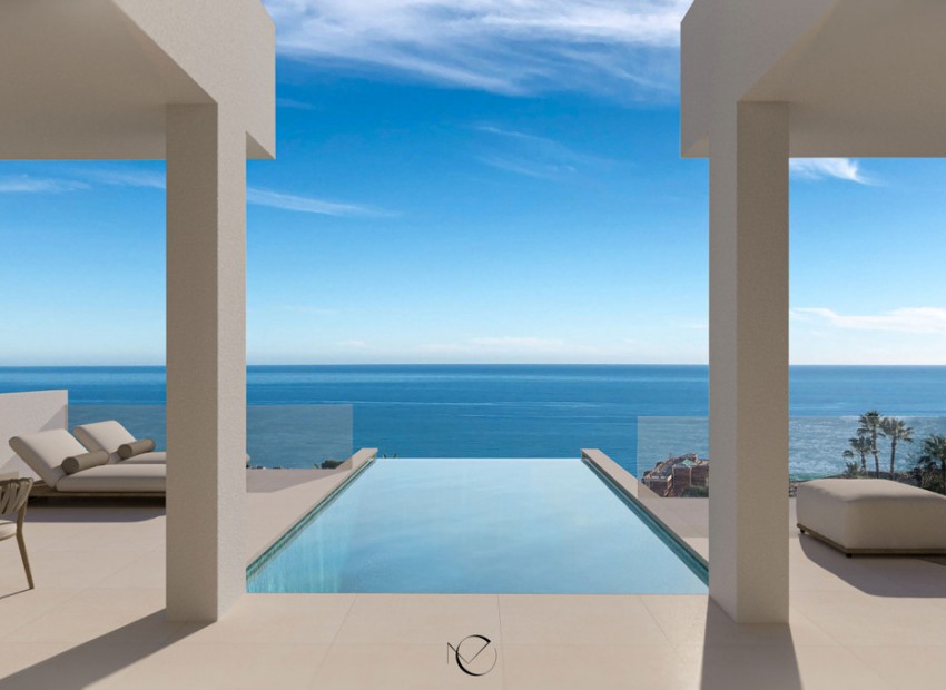 Resale - House -
La Capellania