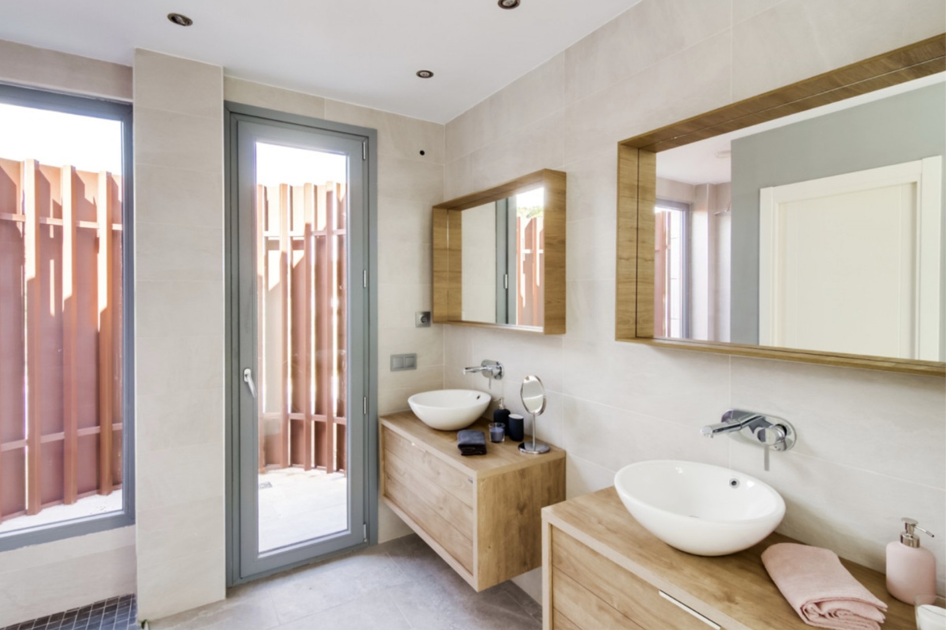 Resale - House -
Mijas Costa