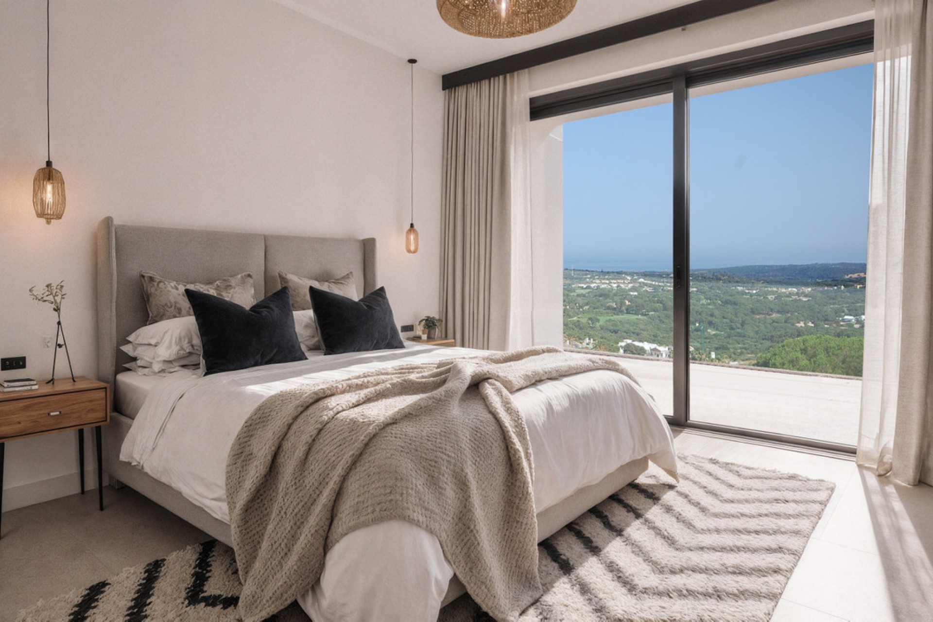 Resale - House -
Sotogrande