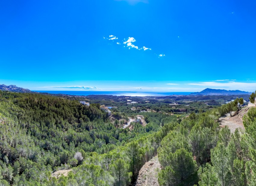 Resale - Land -
Altea