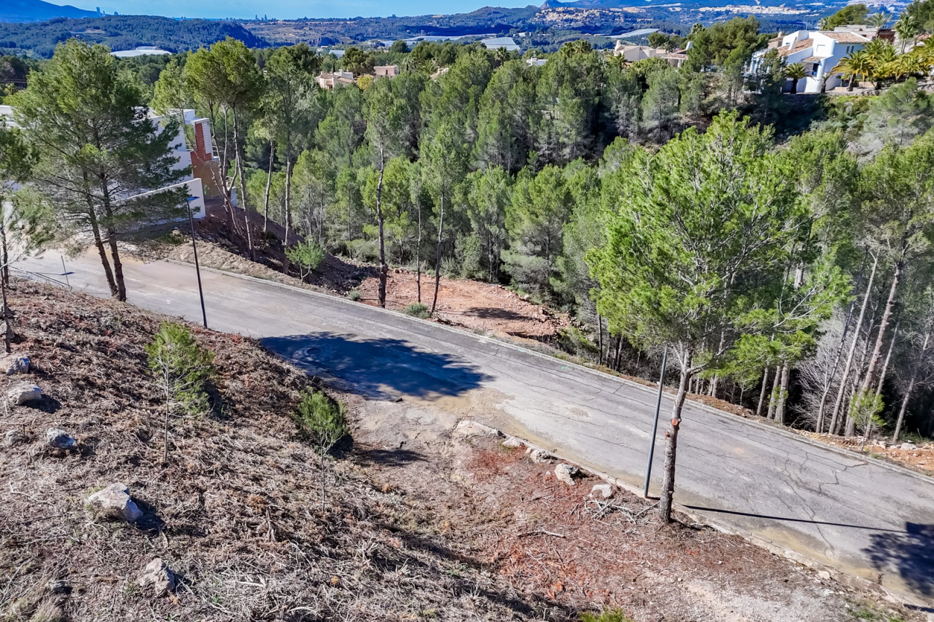 Resale - Land -
Altea