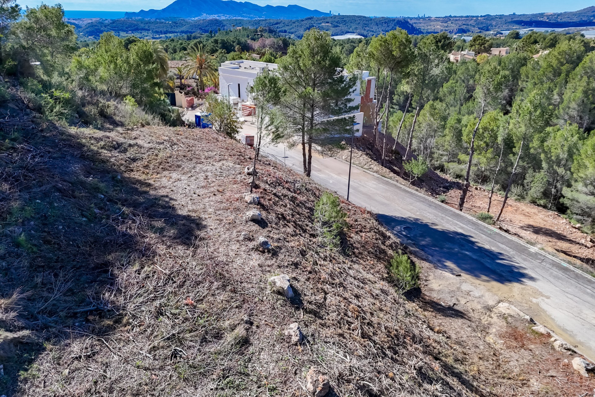 Resale - Land -
Altea