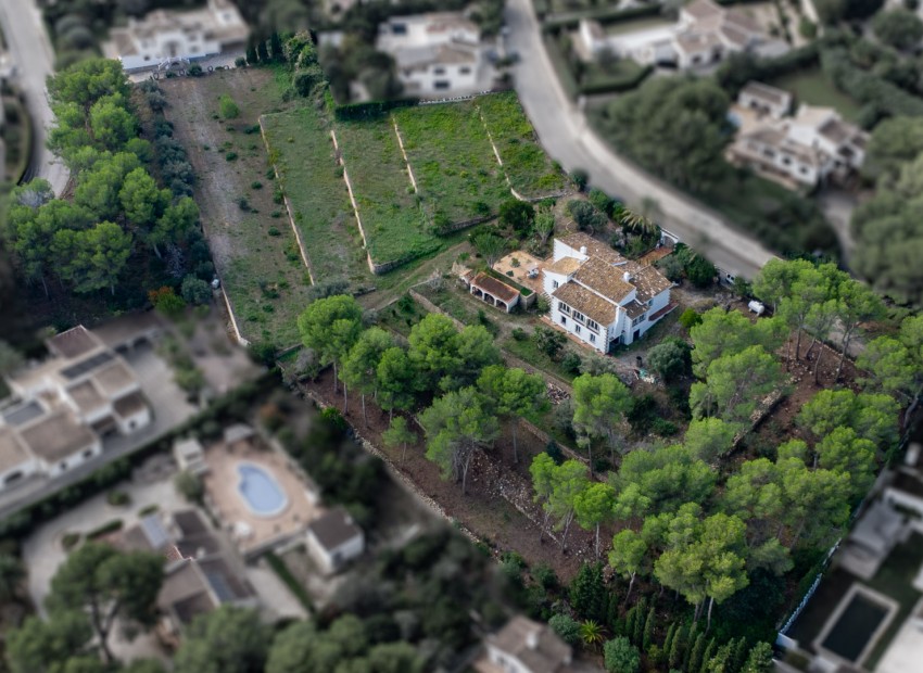 Resale - Land -
Jávea - La Lluca