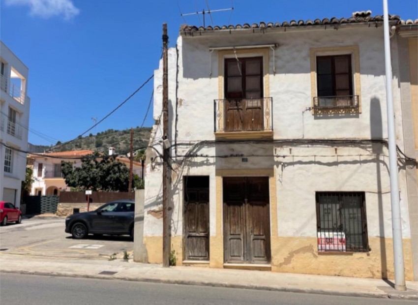 Resale - Land -
Jávea / Xàbia - Centro ciudad