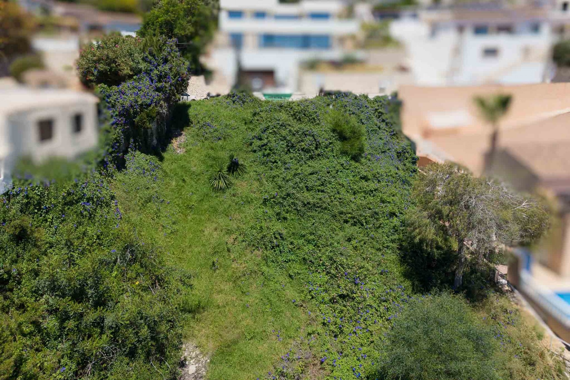 Resale - Land -
Moraira - Benimeit
