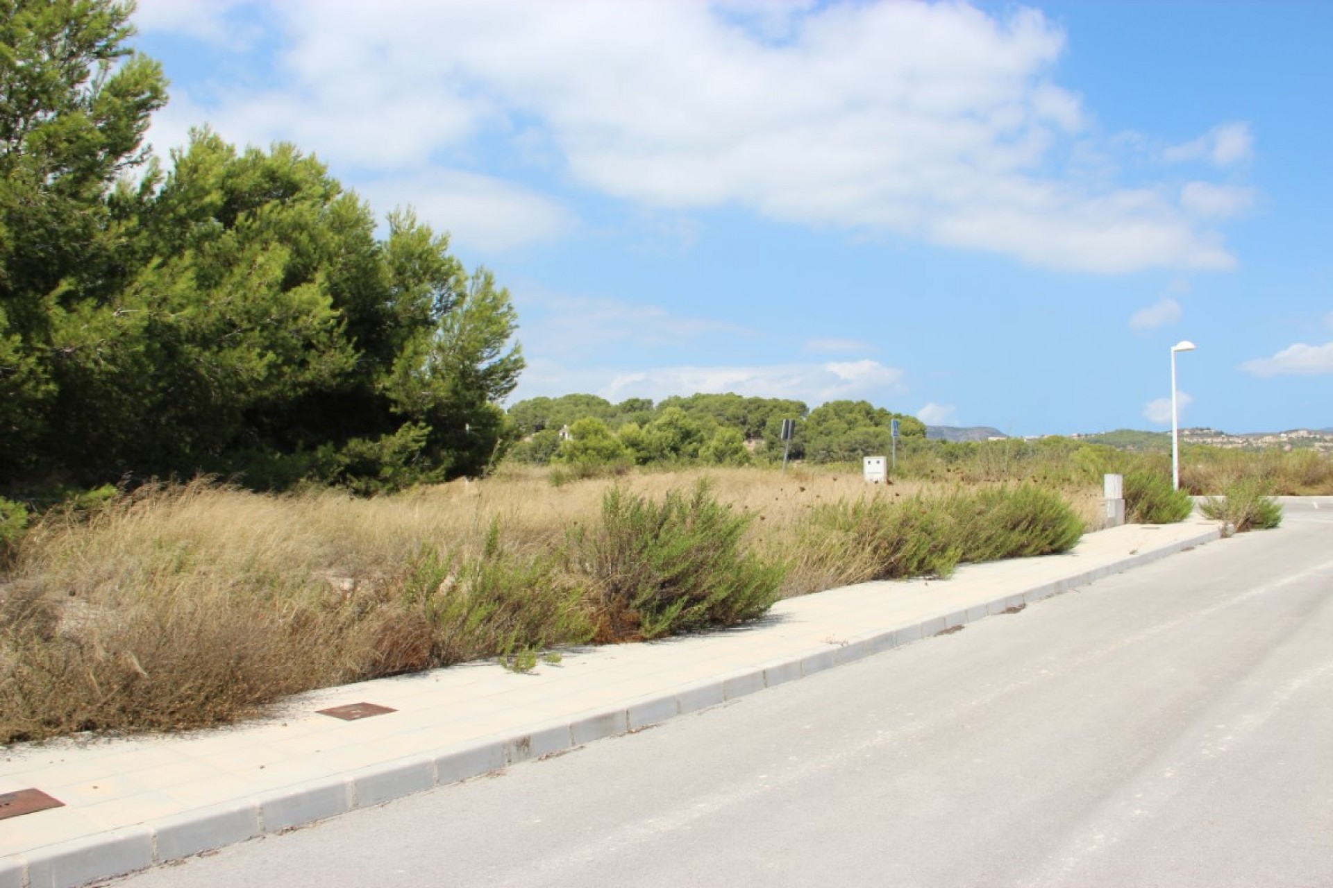 Resale - Land -
Moraira - Benimeit