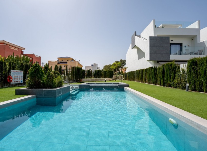 Resale - Penthouse -
Torrevieja - Los Balcones - Los Altos del Edén