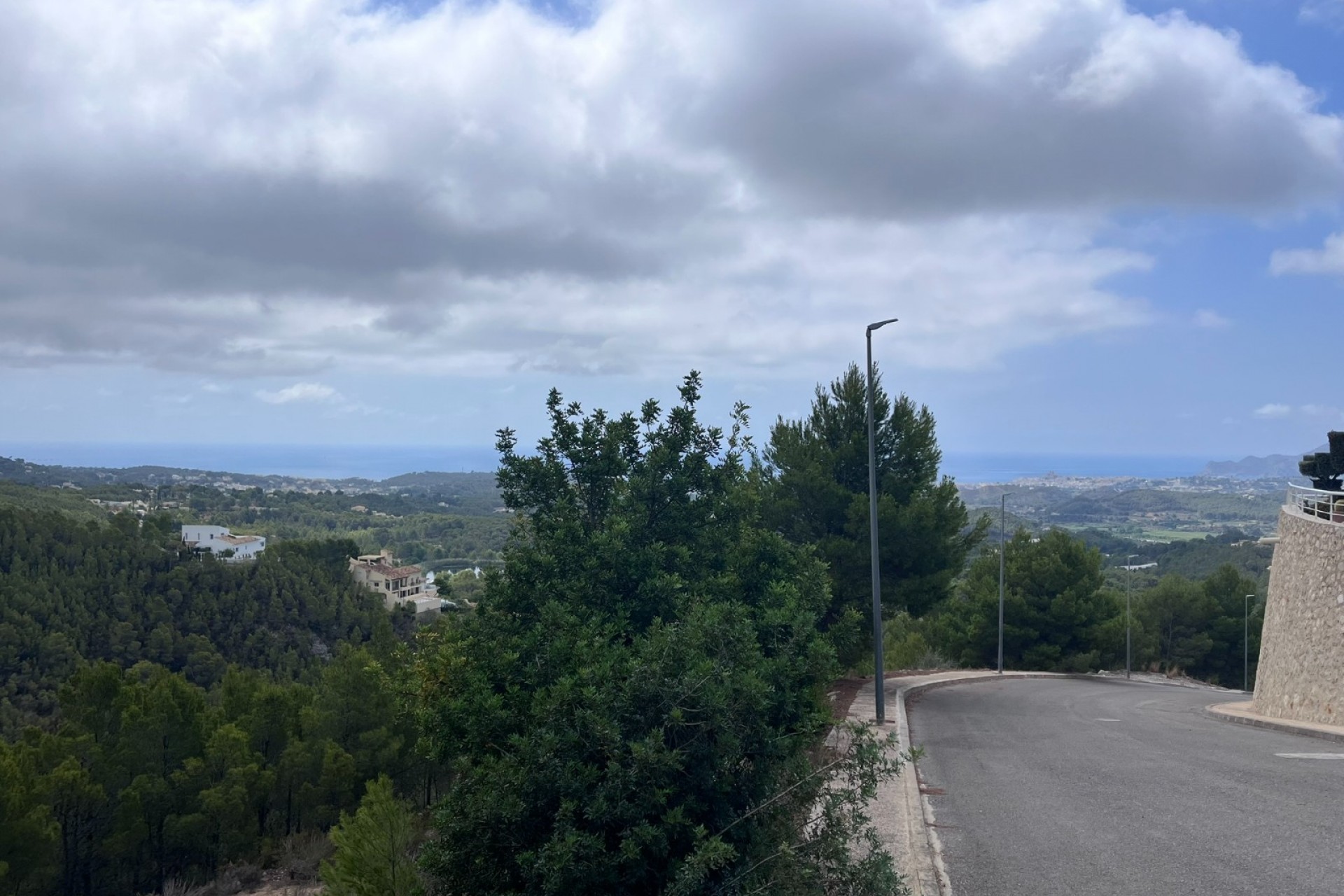 Resale - Plot -
Altea