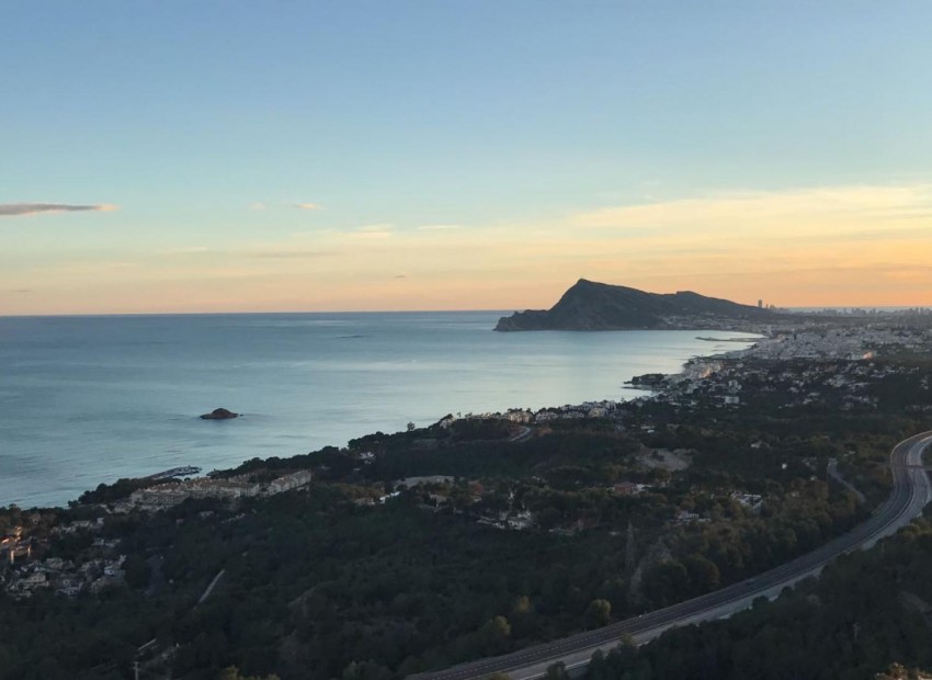 Resale - Plot -
Altea