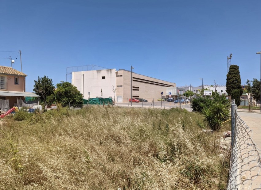 Resale - Plot -
Denia - Center