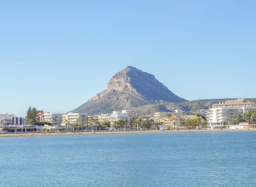 Resale - Plot -
Jávea - La Ermita