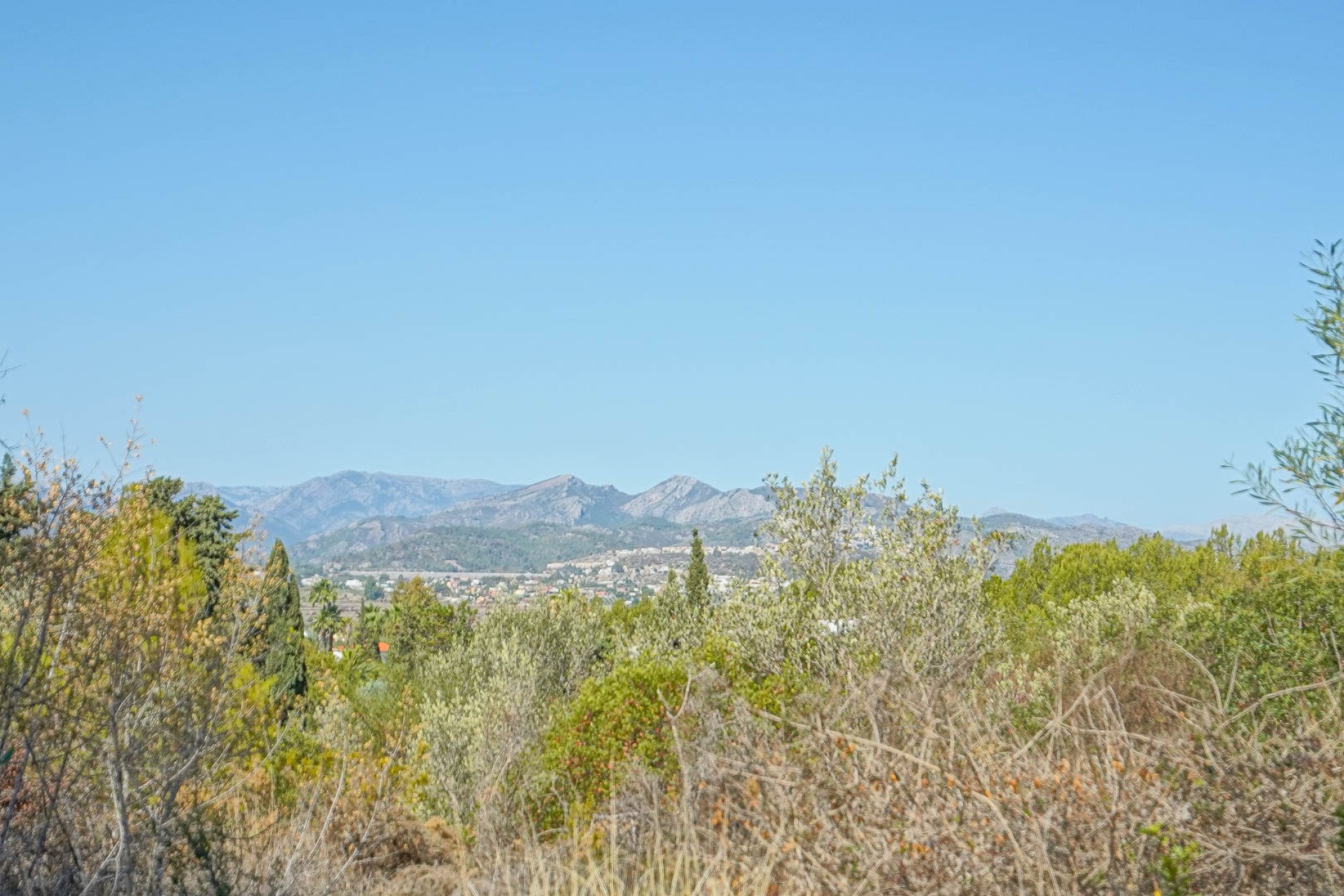 Resale - Plot -
Jávea - La Ermita