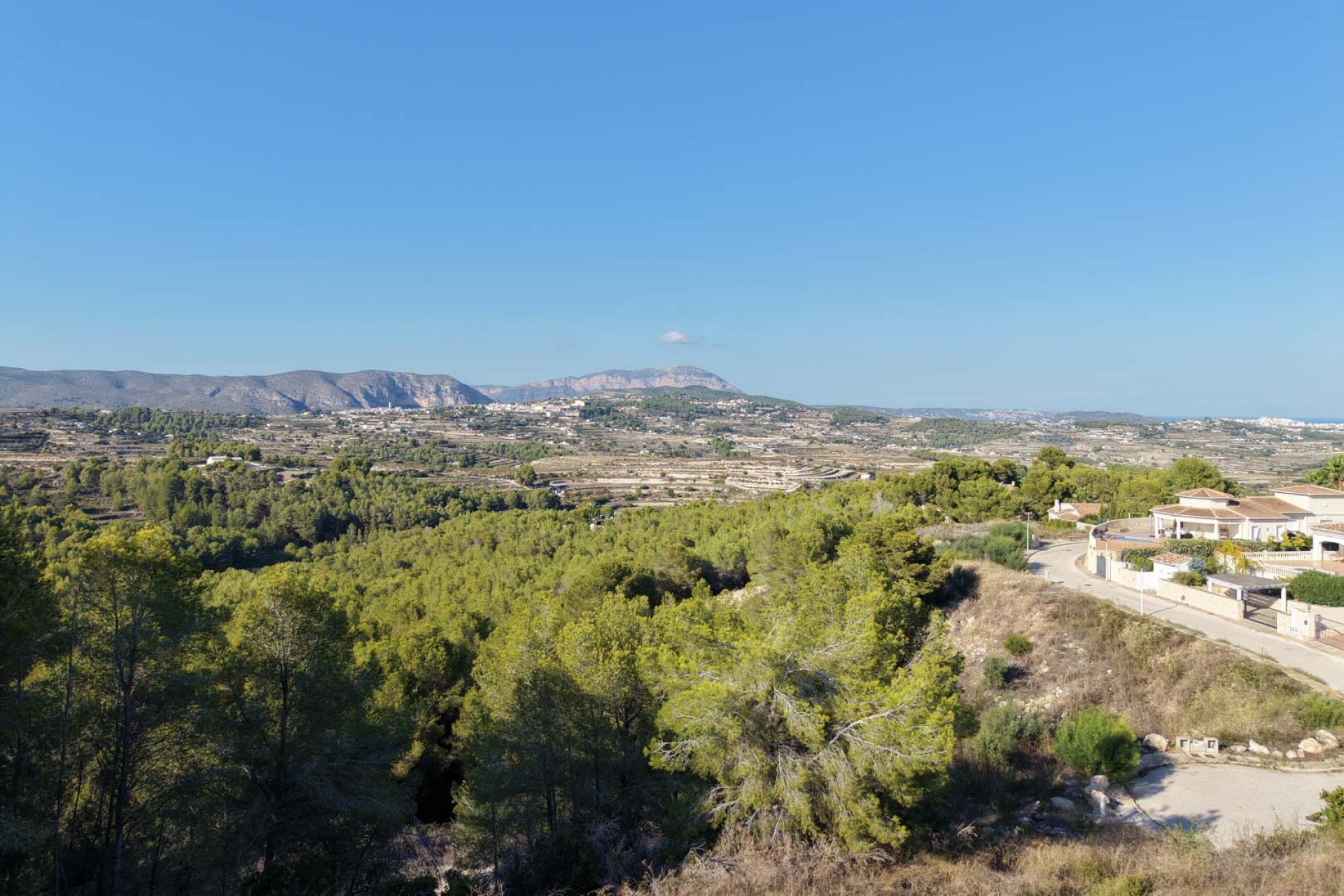 Resale - Plot -
Moraira - Benimeit
