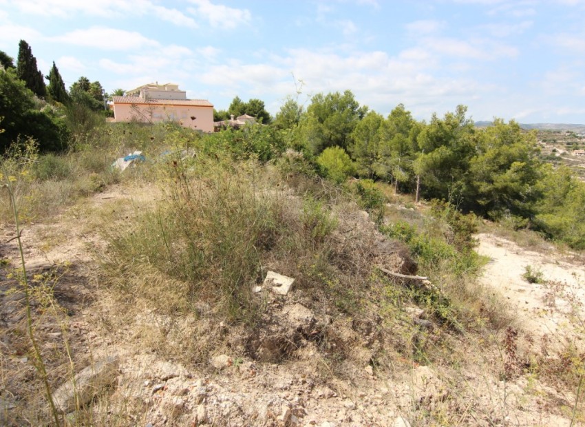 Resale - Plot -
Moraira - Benimeit