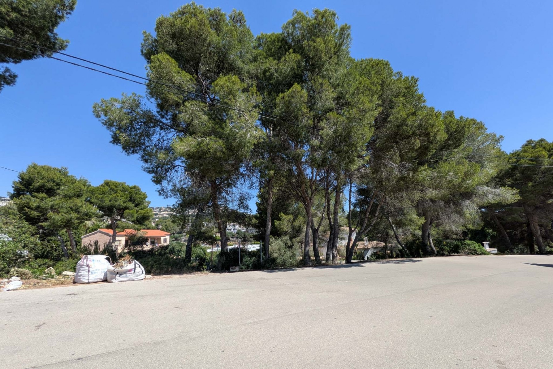 Resale - Plot -
Moraira - Pinar del Advocat