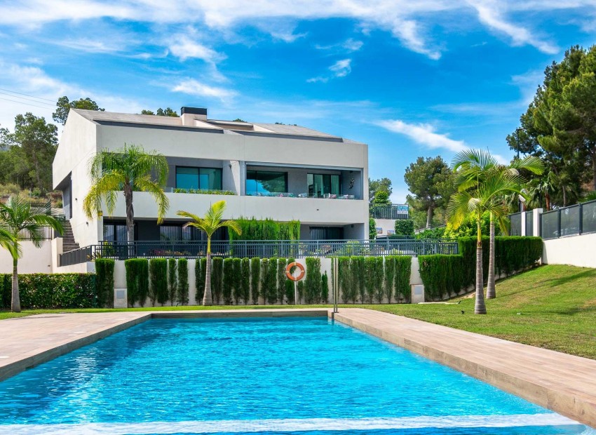 Resale - Semi detached -
Albir