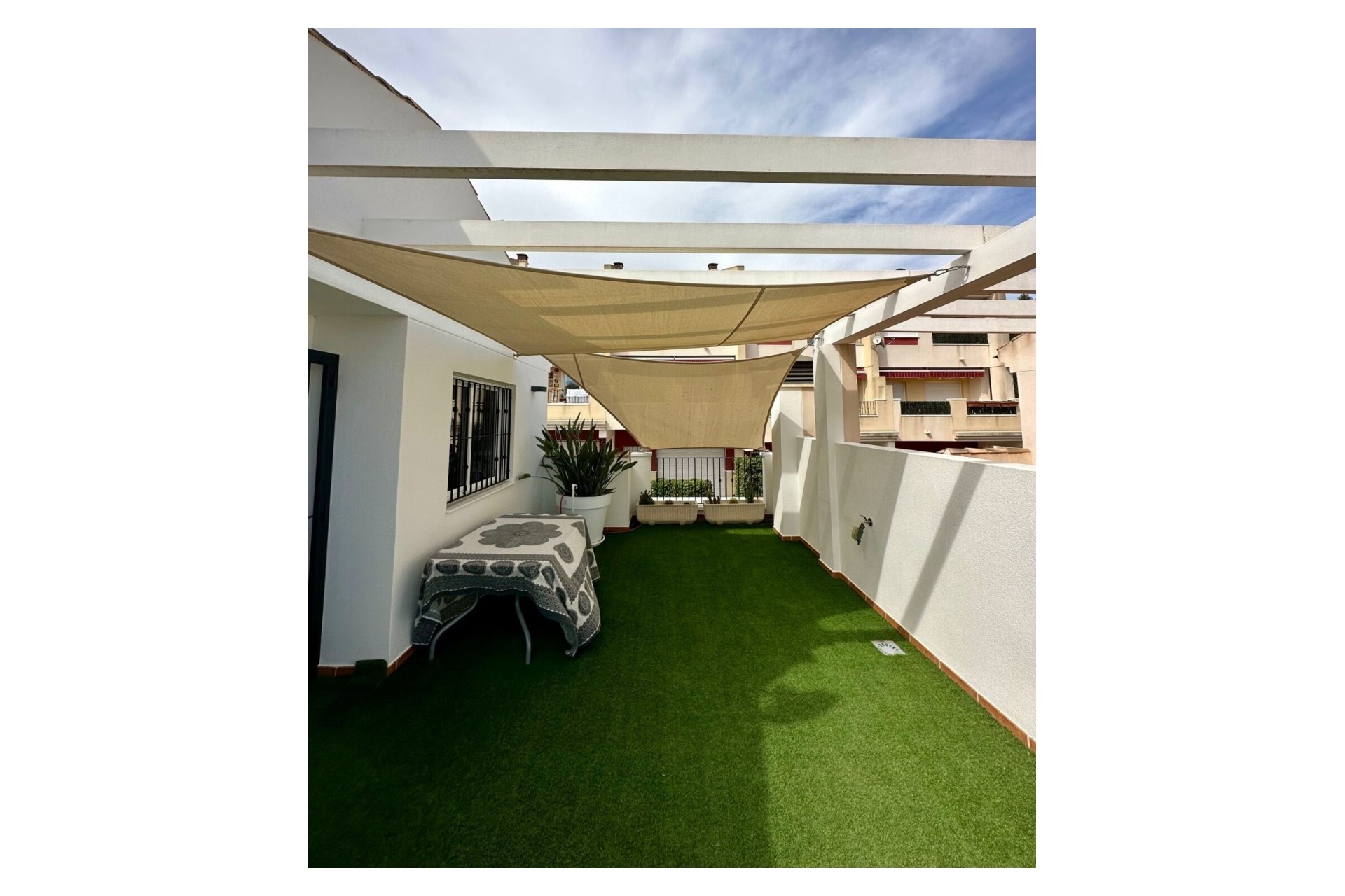 Resale - semi-detached -
Benijofar