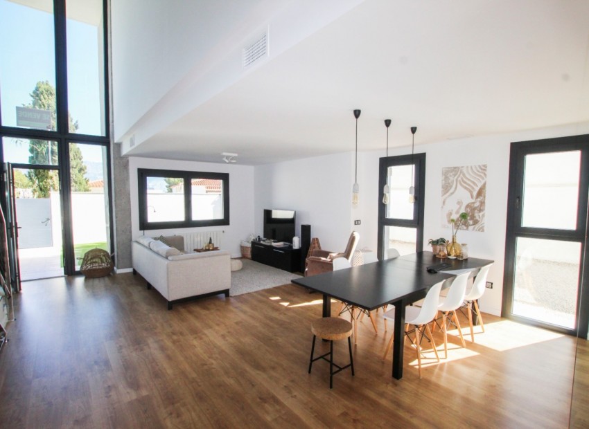 Resale - semi_detached_house -
Alfaz del Pi - Albir