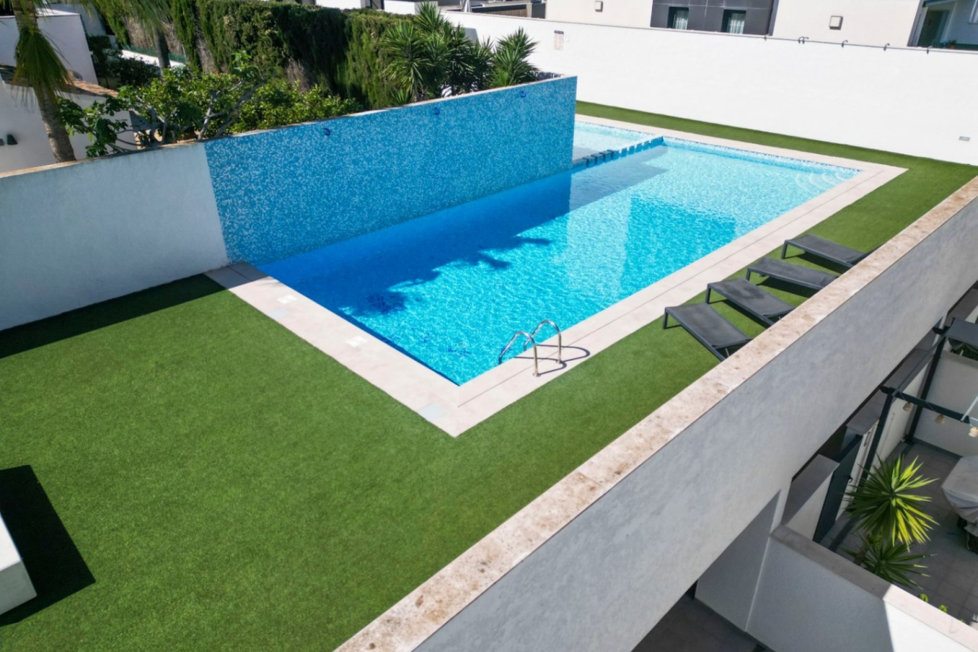 Resale - semi_detached_house -
Alfaz del Pi - Albir