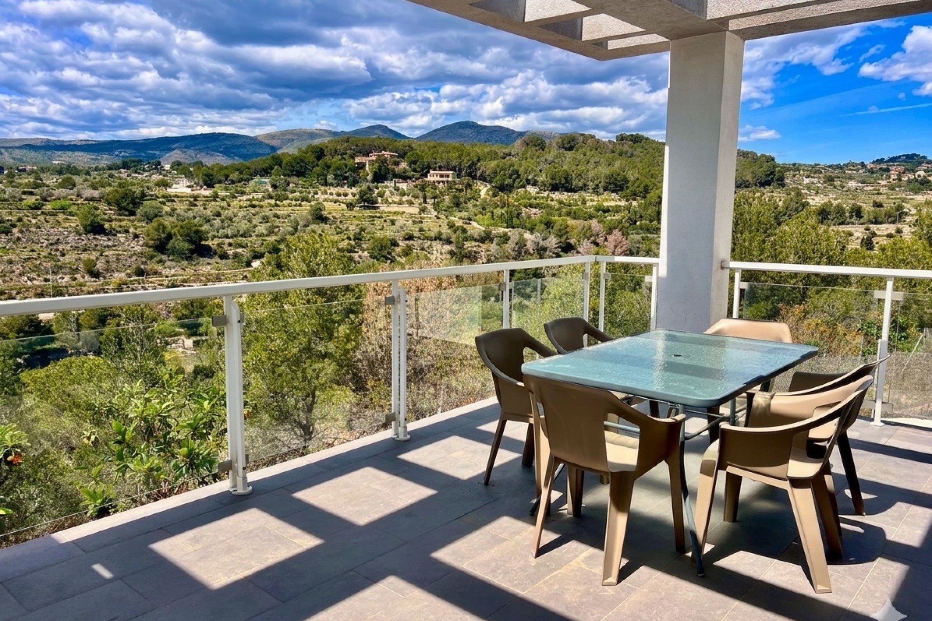 Resale - Semi-detached house -
Calpe / Calp - La Empedrola