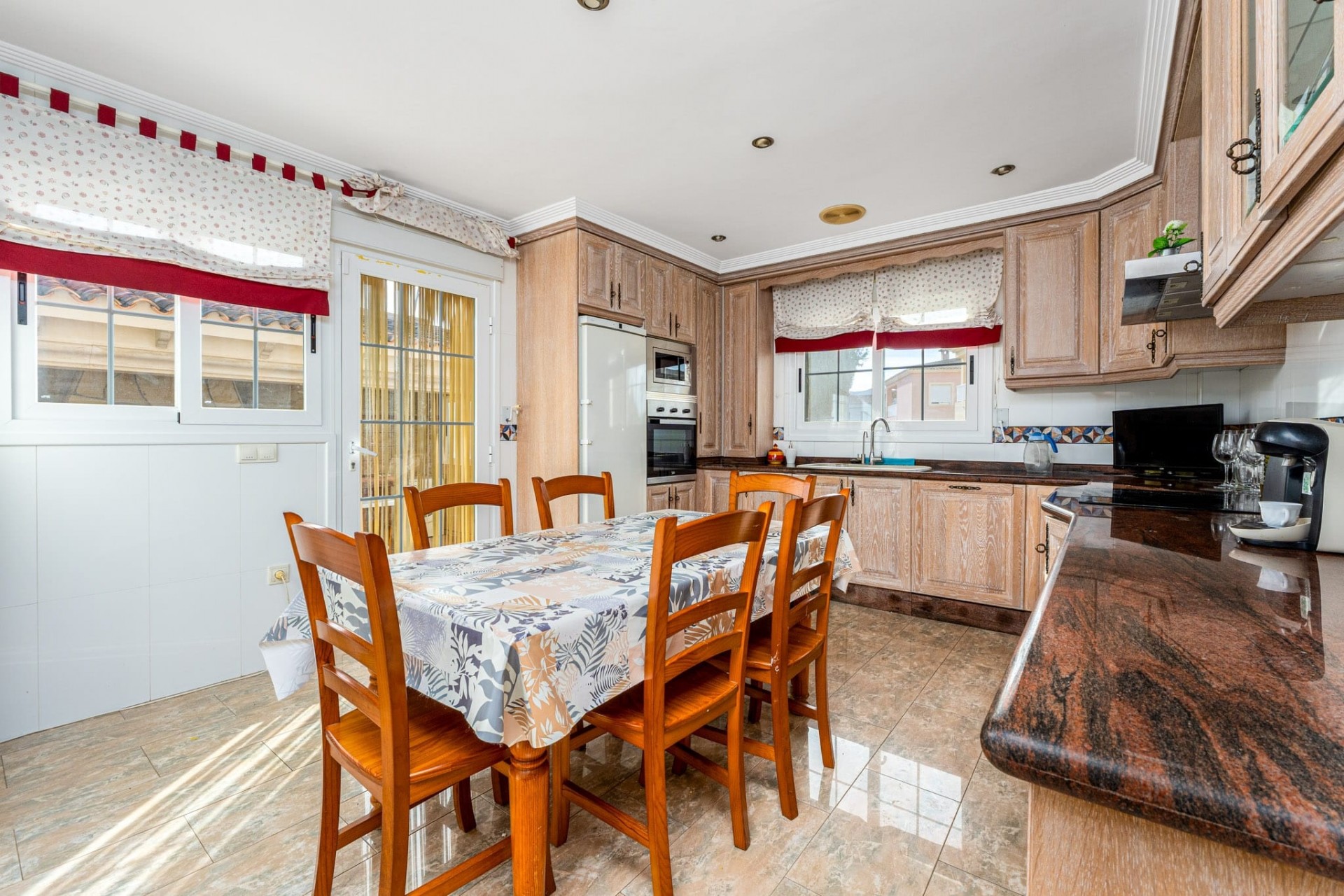 Resale - Semi detached -
L'Alfàs del Pi - Pueblo - Urbanizaciones