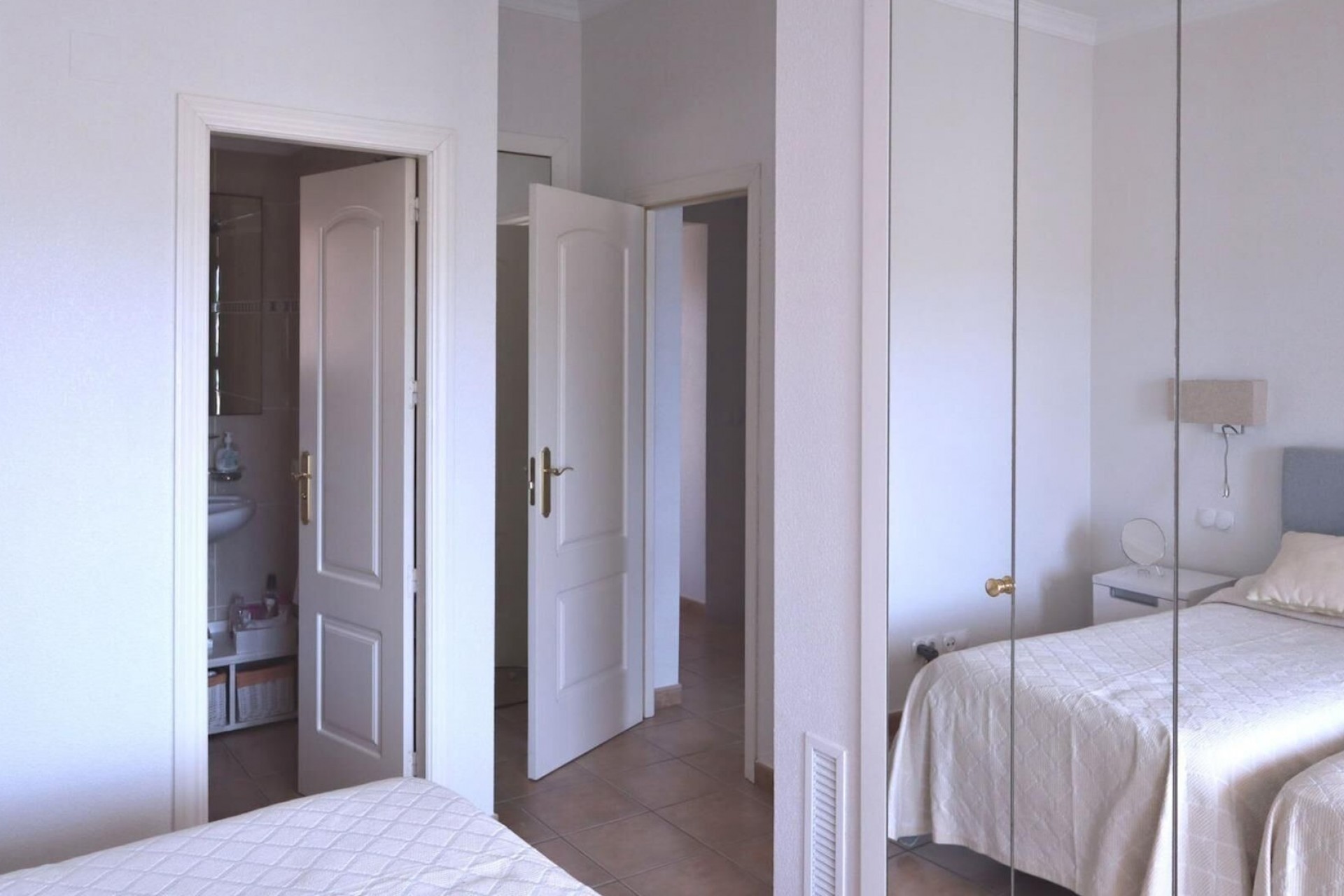 Resale - semi-detached -
Oliva - Oliva Nova