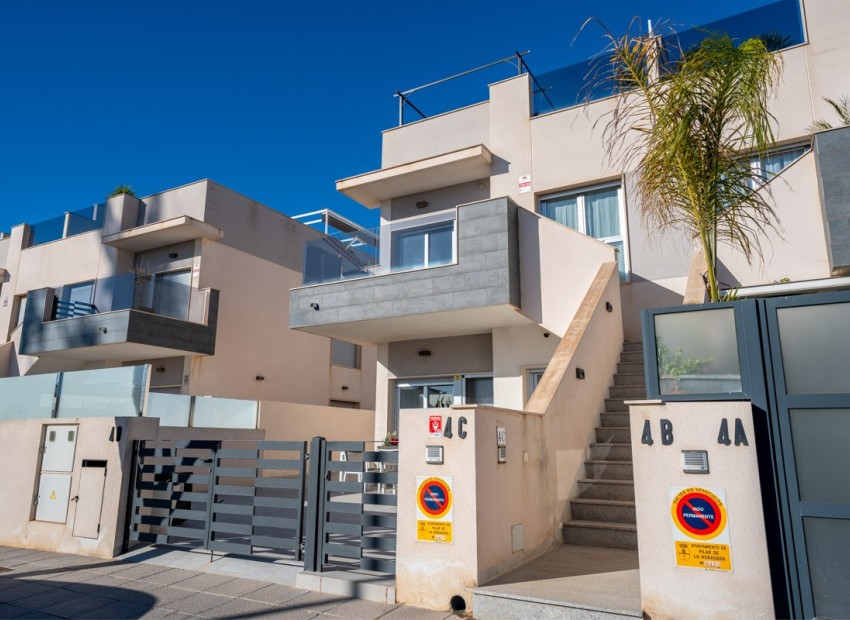 Resale - Semi-Detached -
Pilar de la Horadada