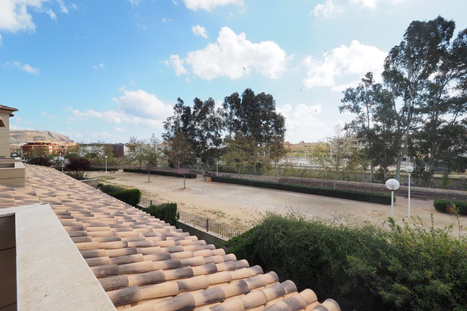 Resale - Town house -
Jávea / Xàbia - Centro ciudad