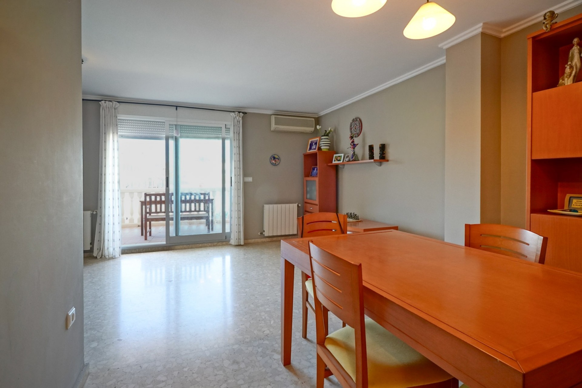 Resale - Town house -
La Xara