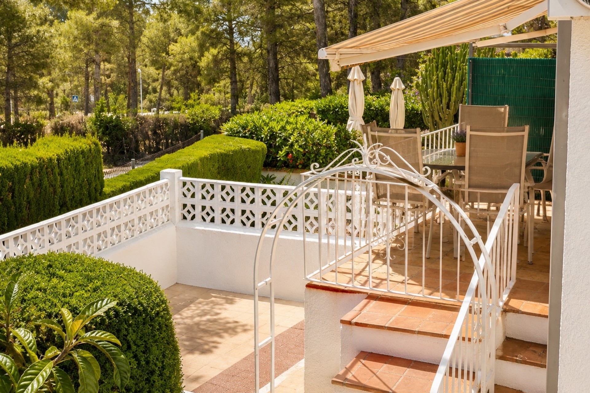 Resale - Town house -
Moraira - Pinar del Advocat - Cometa