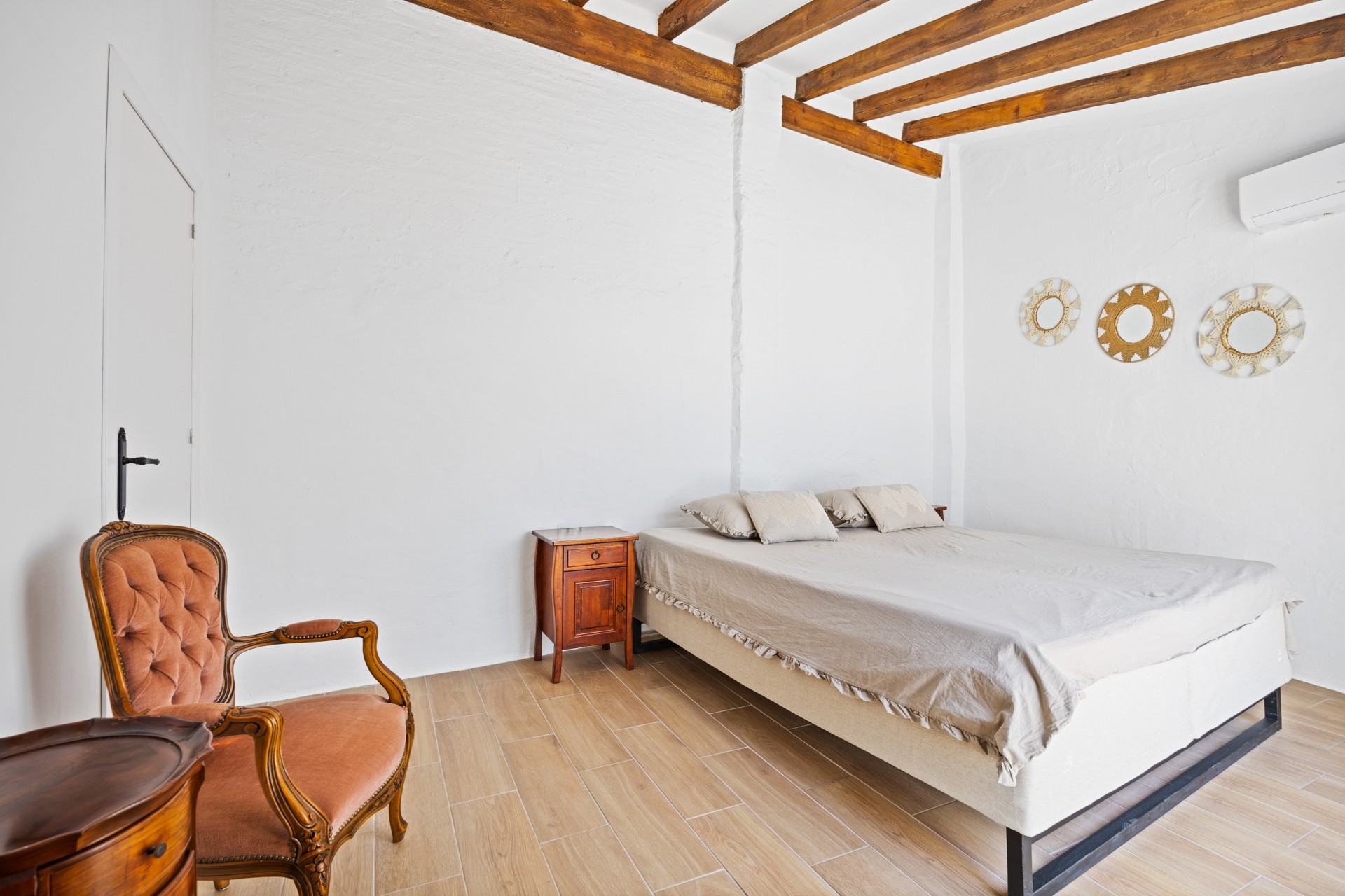 Resale - Town house -
Oliva - Oliva Pueblo