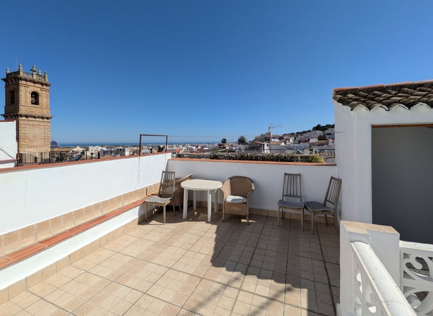 Resale - Town house -
Oliva